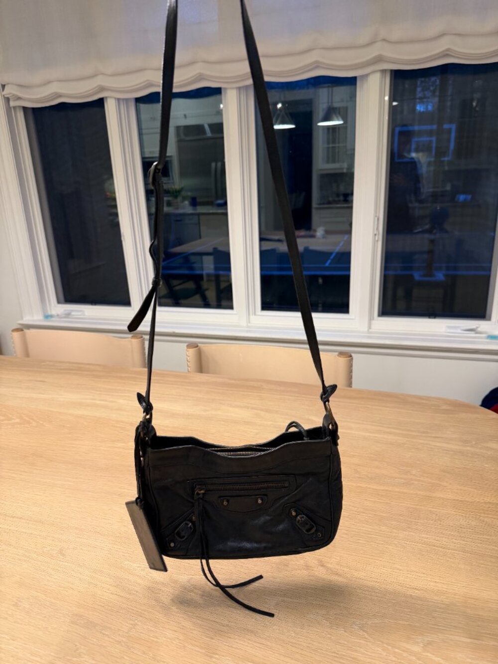 Balenciaga Le City Leather Crossbody (AUTHENTIC, Old Design) (long strap only) - Picture 4 of 9